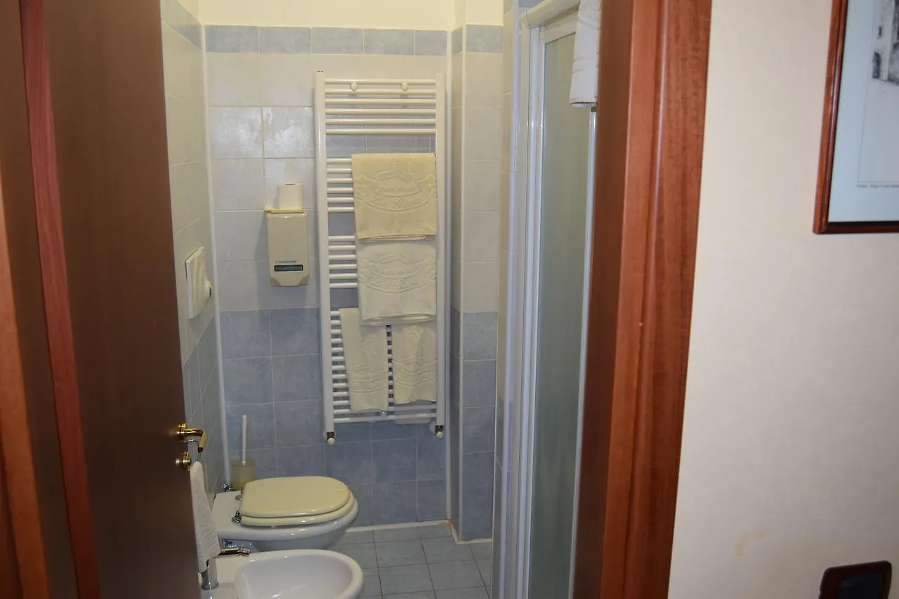 Residence La Giara 恩纳 酒店