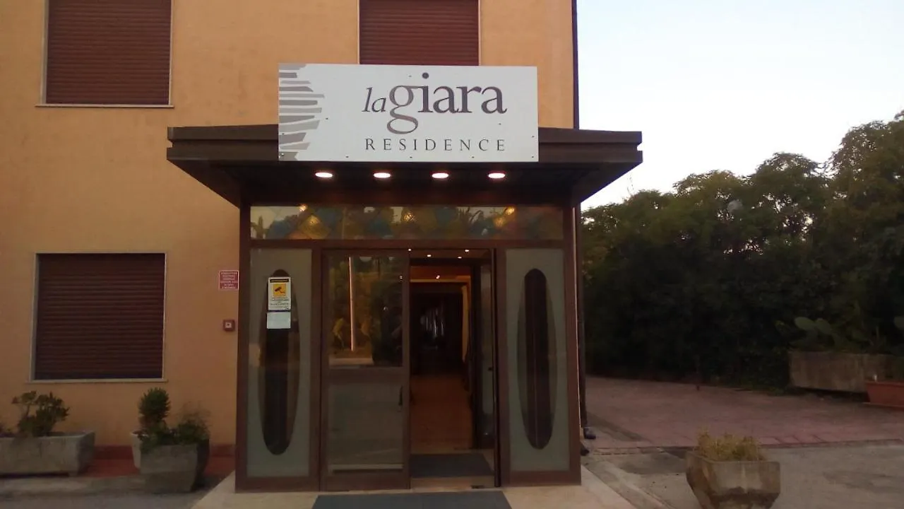 Residence La Giara 恩纳 2*,  意大利